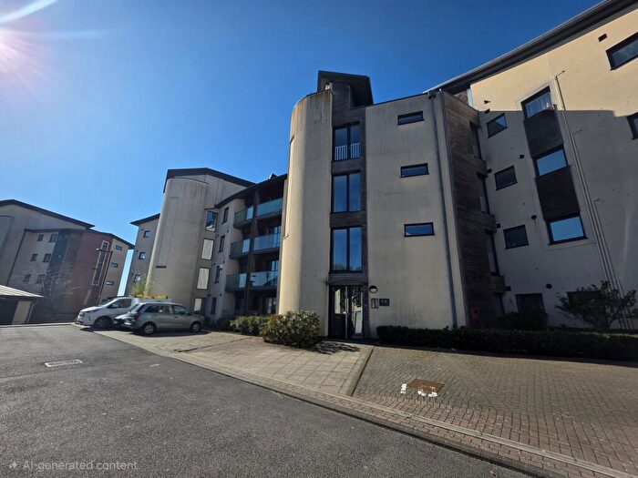 2 Bedroom Apartment To Rent In Gosse Court, Swindon, SN3