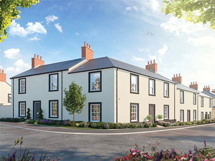 1 Bedroom Flat For Sale In Higher Newham Lane, Newham, Truro, Cornwa, TR1