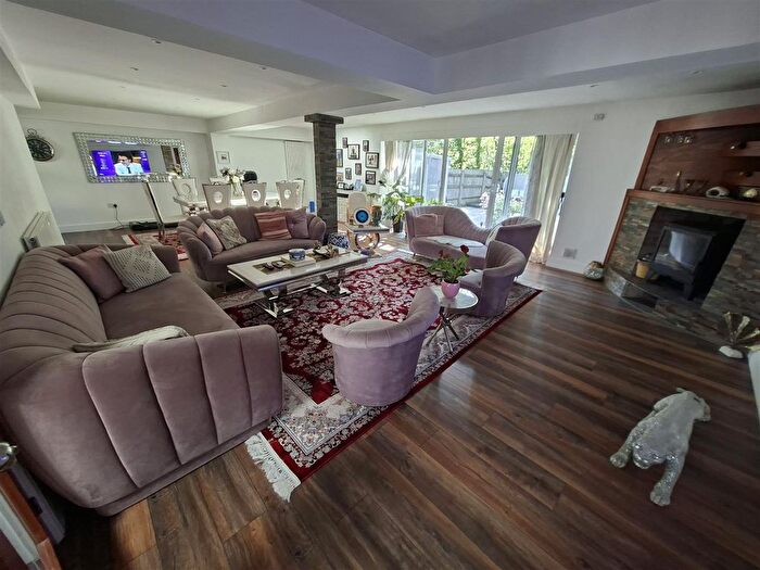 4 Bedroom Property To Rent In Fishguard Road, Llanishen, CF14