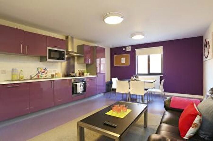 Studio To Rent In Parham Road, Canterbury, CT1