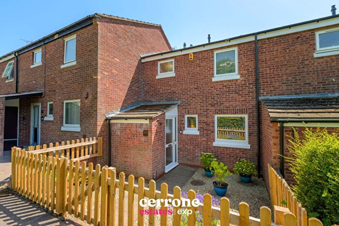 3 Bedroom Terraced House For Sale In Northleach Close, Churchill North, Redditch, B98