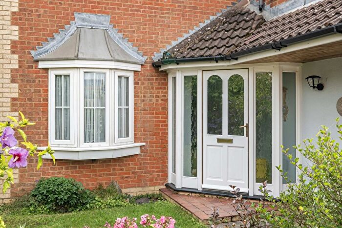 4 Bedroom Detached House For Sale In Horsley Close, Hawkinge, CT18