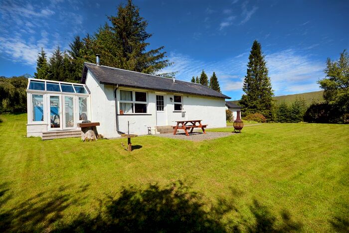 Cottage For Sale In Pine Cottage, Wester Lix, Killin, Perthshire, FK21