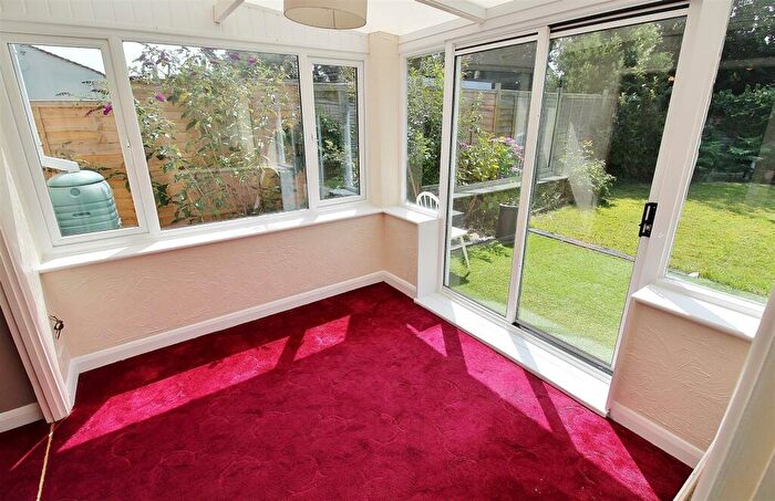 2 Bedroom Detached Bungalow For Sale In Seafields Road, Holland On Sea, CO15