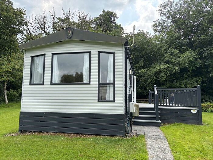 2 Bedroom Park Home For Sale In Bentham Road, Ingleton, Carnforth, LA6