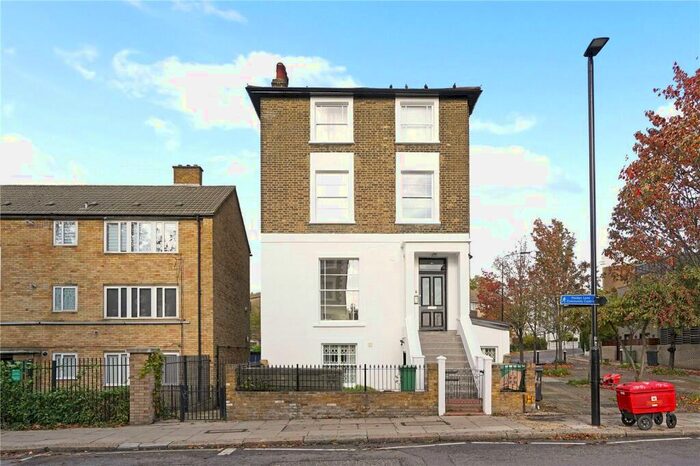 2 Bedroom Apartment To Rent In Agar Grove, London, NW1