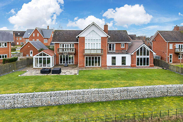 5 Bedroom Detached House For Sale In Ferndown Way, Wychwood Park, Weston, CW2