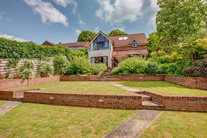 4 Bedroom Detached House For Sale In Little Lane, Loosley Row, HP27