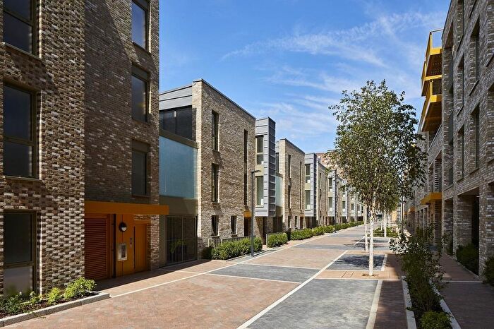 1 Bedroom Flat To Rent In Albion Way Upton Park, E6