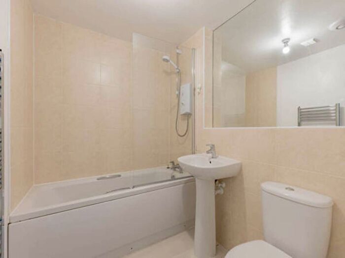 1 Bedroom Flat To Rent In Dauline Road, South Queensferry, Midlothian, EH30