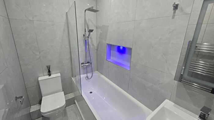 1 Bedroom Flat To Rent In Woolfield House, Wash Lane, BL9