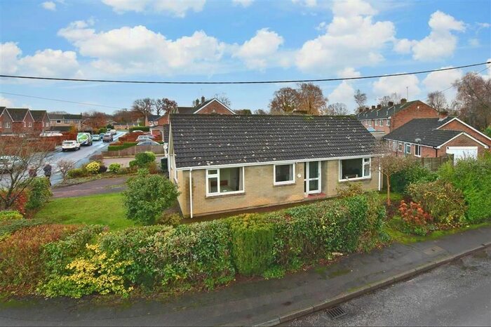 3 Bedroom Detached Bungalow For Sale In Ashford Drive, Kingswood, Maidstone, Kent, ME17