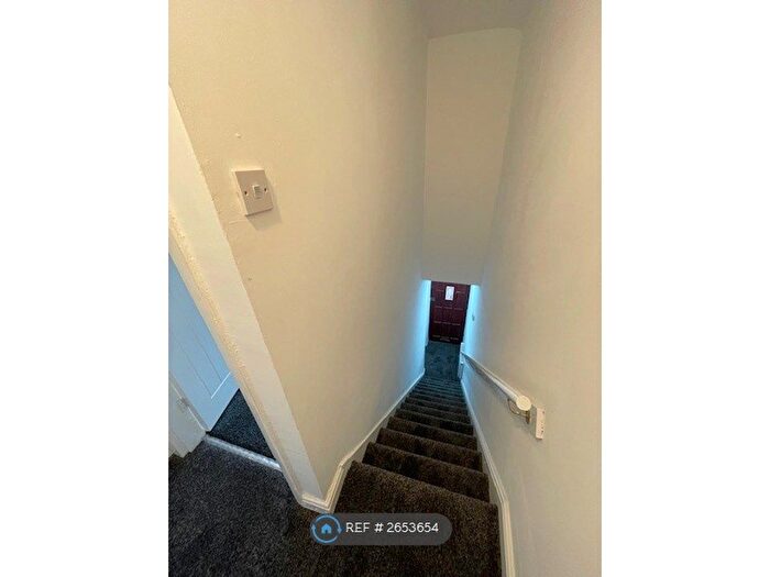 3 Bedroom Semi-detached House To Rent In Langley Avenue, Bilston, WV14