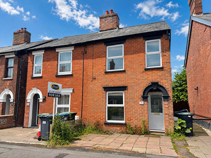 3 Bedroom Semi-Detached House For Sale In Carr Avenue, Leiston, IP16