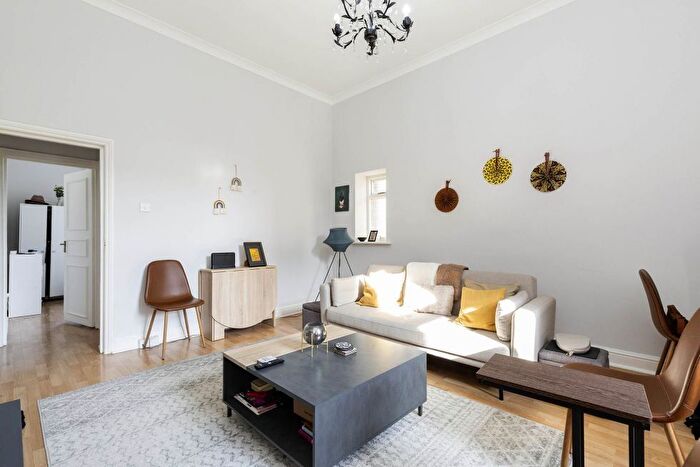 1 Bedroom Flat To Rent In Dyne Road, Kilburn, NW6