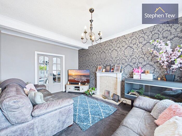 4 Bedroom Semi-Detached House For Sale In Alderley Avenue, Blackpool, FY4