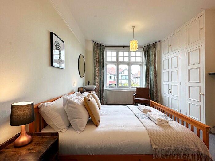 3 Bedroom Terraced House To Rent In Fox Lane, London, N13