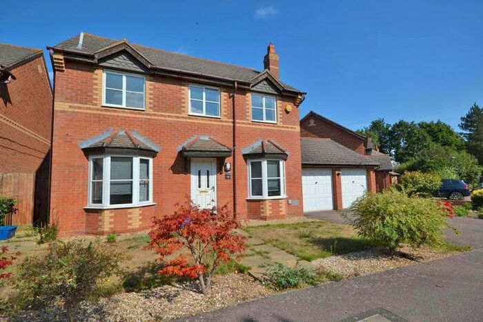 4 Bedroom Detached House To Rent In Sykes Croft, Emerson Valley, Milton Keynes, Buckinghamshire, MK4