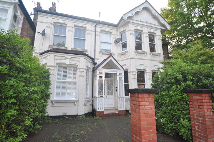 1 Bedroom Flat To Rent In Wolverton Gardens, London, W5