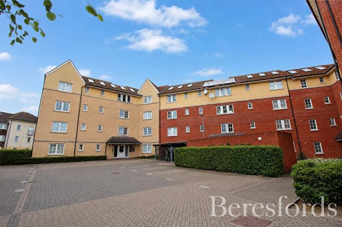 2 Bedroom Apartment To Rent In Herschell Court, SS14