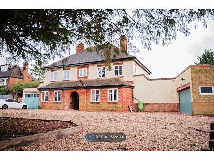 9 Bedroom Detached House To Rent In Shoppenhangers Road, Maidenhead, SL6