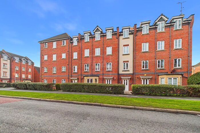 2 Bedroom Flat To Rent In Rylands Drive, Warrington, WA2