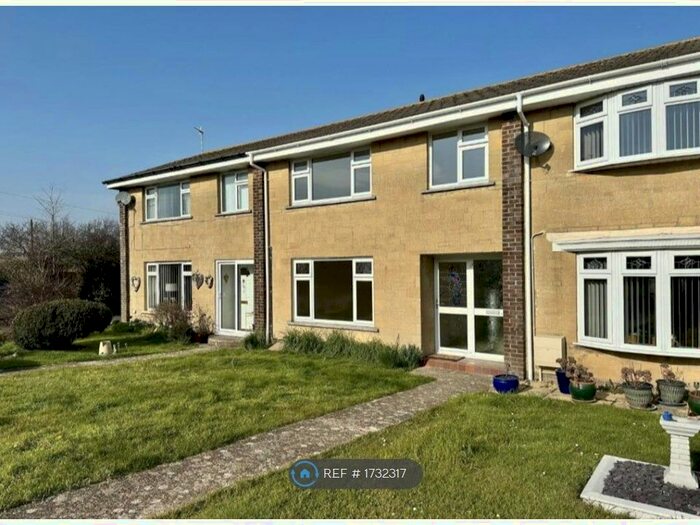 3 Bedroom Terraced House To Rent In Fairfield, Chickerell, Weymouth, DT3