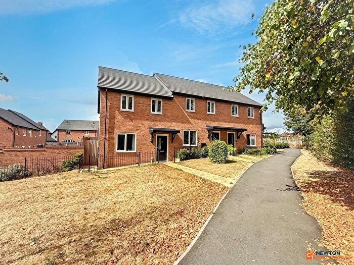 3 Bedroom Terraced House For Sale In Riley Drive, Ibstock, LE67