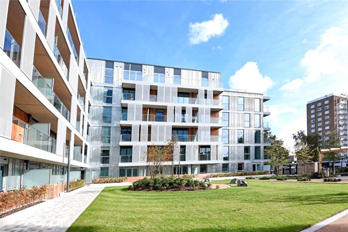 2 Bedroom Flat For Sale In Queens Park Place, Albert Road, Queens Park, London, NW6