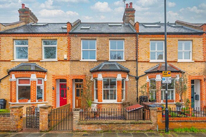 3 Bedroom Terraced House For Sale In Silverhall Street, Old Isleworth, TW7