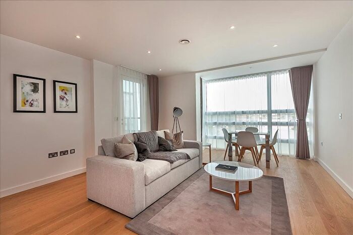 1 Bedroom Flat To Rent In Holland Park Avenue, Hollandpark, W11