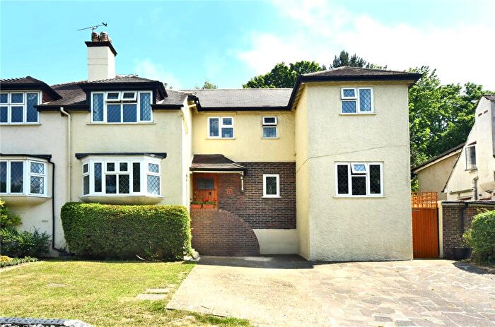 5 Bedroom Semi-Detached House For Sale In Outwood Lane, Chipstead, CR5