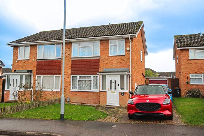 3 Bedroom Semi Detached House For Sale In Northdale Close, Kempston, Bedford, Bedfordshire, MK42