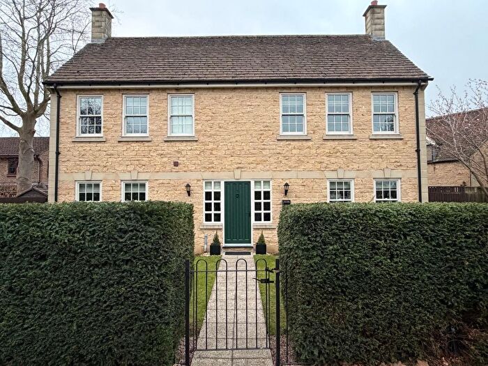 4 Bedroom Detached House For Sale In Longthorpe Green, Peterborough, PE3