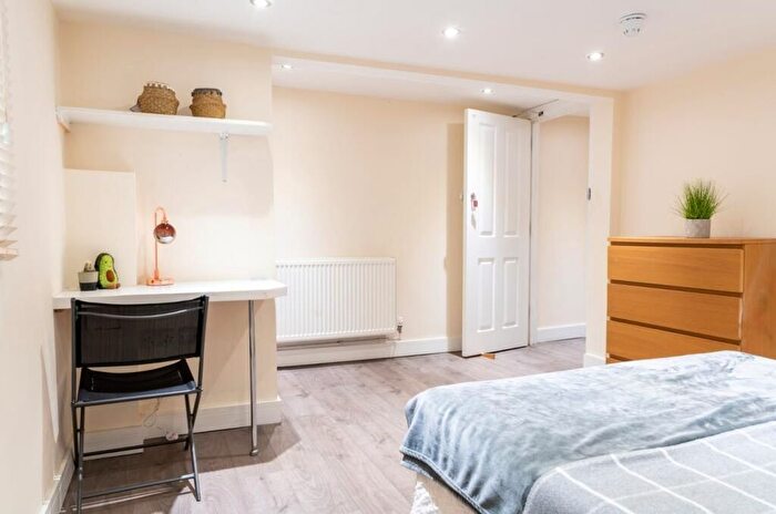 1 Bedroom Semi-Detached House To Rent In Courtenay Street, Cheltenham, GL50