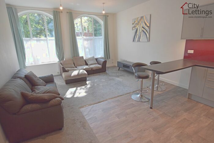 2 Bedroom Flat To Rent In Forest Road West, Arboretum, NG7