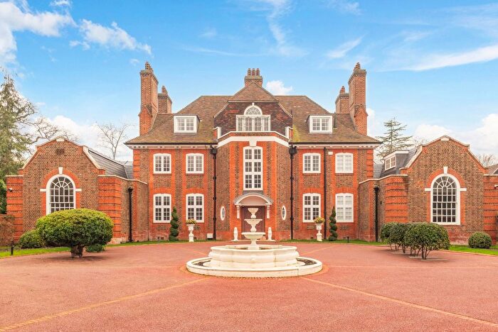 12 Bedroom Detached House To Rent In The Bishops Avenue, East Finchley, N2