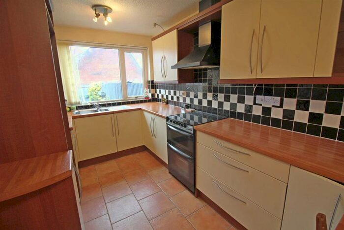 3 Bedroom Town House To Rent In Cleves Court, Heywood, OL10