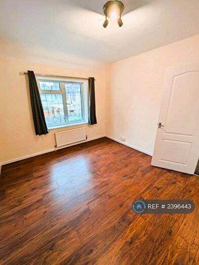 4 Bedroom Terraced House To Rent In Meadow Road, Dagenham, RM9