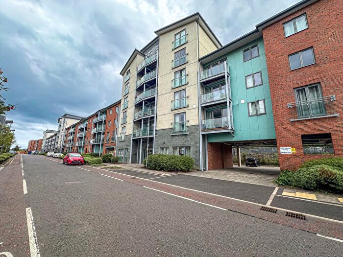2 Bedroom Apartment For Sale In Willbrook House, Worsdell Drive, Gateshead, NE8