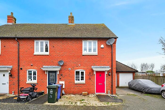 2 Bedroom End Of Terrace House For Sale In Upper Arncott, Oxfordshire, OX25