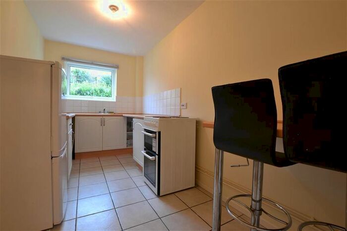 1 Bedroom Flat To Rent In Wiltshire Drive, Halesowen, B63