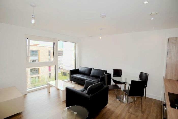 2 Bedroom Flat To Rent In Pell Street, London, SE8