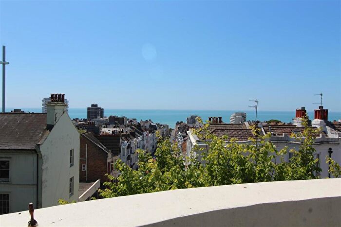 1 Bedroom Flat To Rent In Montpelier Place - View To The Sea, BN1