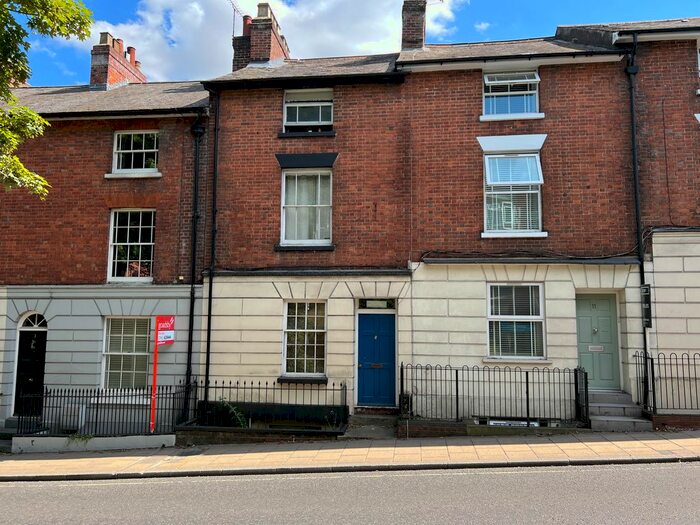 1 Bedroom Flat To Rent In The Walk, Crowder Terrace, Winchester, SO22