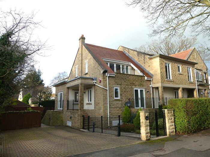 2 Bedroom Apartment To Rent In Middleton Avenue, Ilkley, LS29