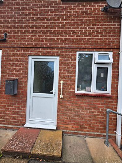 1 Bedroom Flat To Rent In Theobald Road, Norwich, Norfolk, NR1