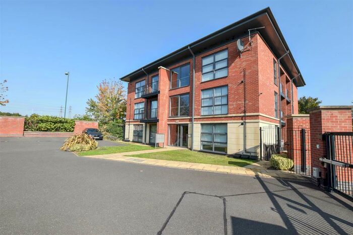 2 Bedroom Apartment To Rent In Deane Court, Deane Road, Nottingham, NG11