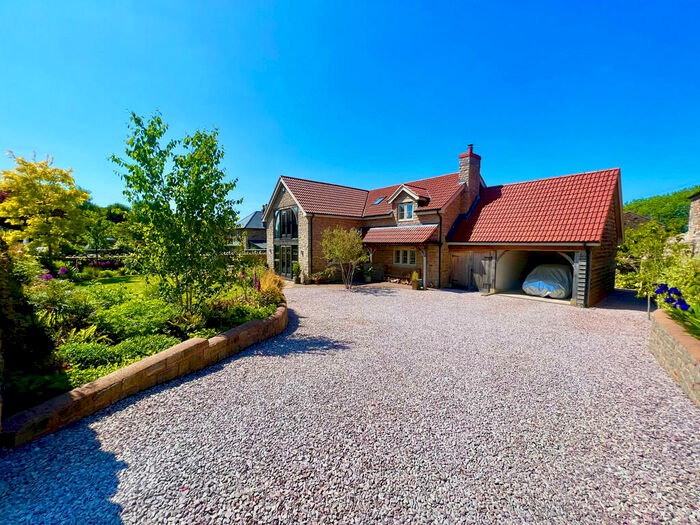 4 Bedroom Detached House For Sale In Whistley Lane, West Harptree, BS40