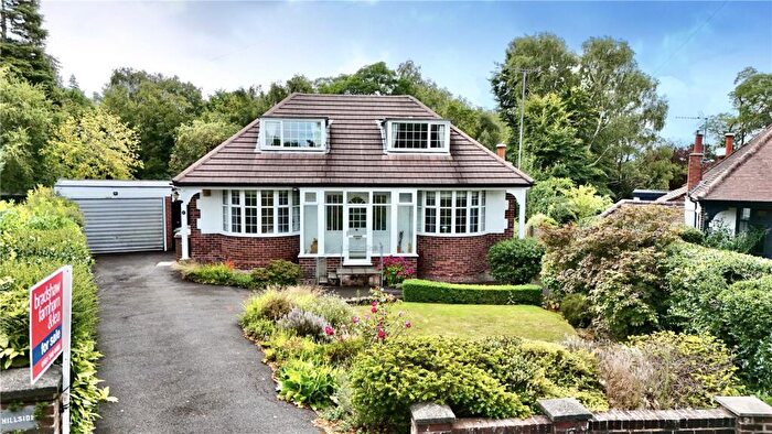 4 Bedroom Bungalow For Sale In Circular Drive, Heswall, Wirral, CH60